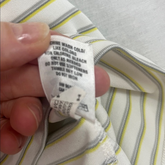 Men's Under Armour Loose Heat Gear Sz XL Polo Shirt Short Sleeve Striped - Picture 14 of 14